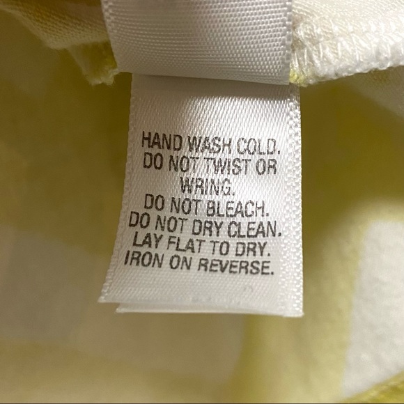 St. John Sport Chevron Print Top - Picture 4 of 12